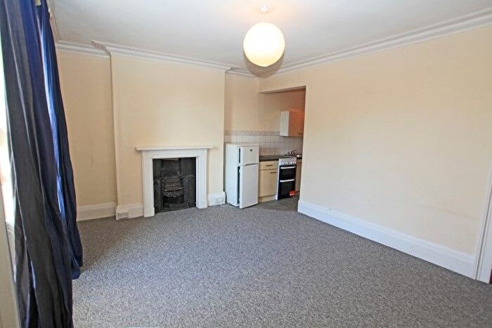 1 Bedroom Flat To Rent In St. Michaels Hill, Bristol, BS2