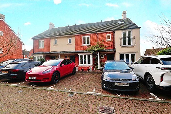 3 Bedroom Terraced House To Rent In Baynton Road, Woking, Surrey, Surre, GU22