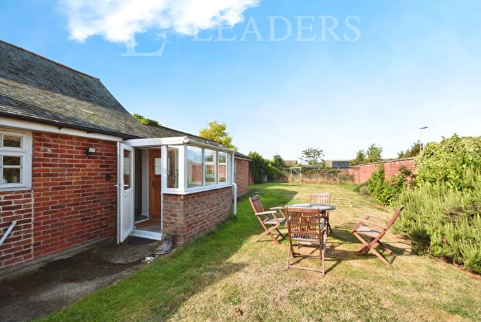 1 Bedroom Cottage To Rent In Cann Hall, Constable Avenue, CO16