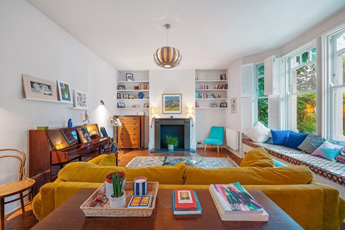 5 Bedroom End Of Terrace House To Rent In Rodenhurst Road, London, SW4