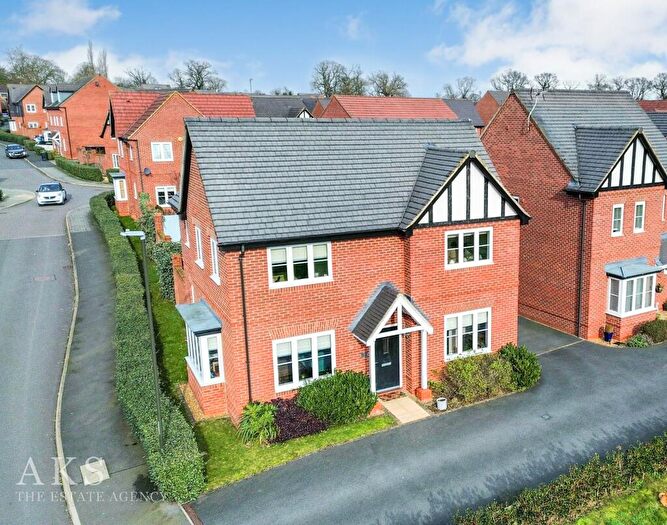 4 Bedroom Detached House For Sale In Nightingale Way, Etwall, DE65