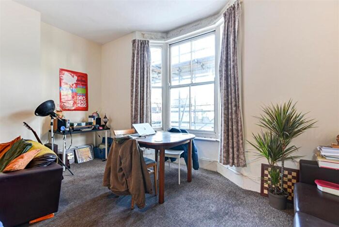 4 Bedroom Flat To Rent In North Road, Brighton, BN1
