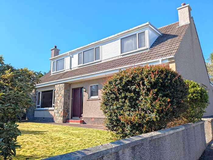 5 Bedroom Detached House For Sale In Urquhart Gardens, Stornoway, HS1
