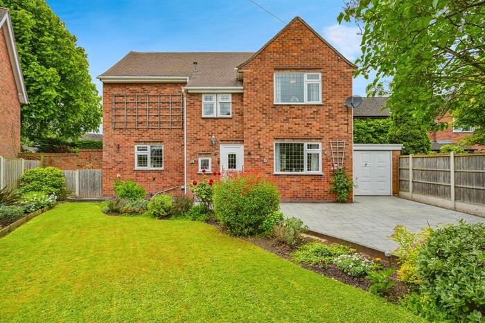 4 Bedroom Detached House For Sale In Yew Tree Lane, Thulston, Derby, DE72