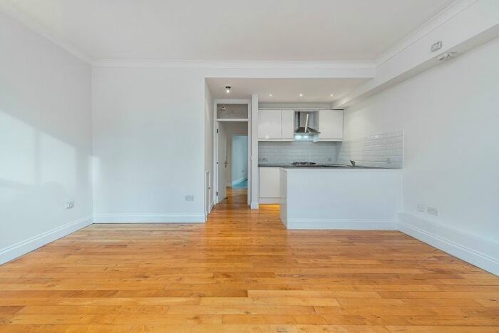 1 Bedroom Flat To Rent In Vanston Place, London, SW6