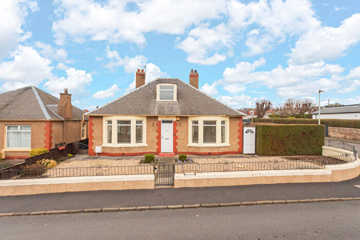 4 Bedroom Detached House For Sale In Craigs Crescent, Craigmount, Edinburgh, EH12