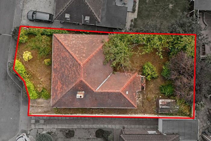 2 Bedroom Bungalow For Sale In Twyford Close, Mexborough, S64