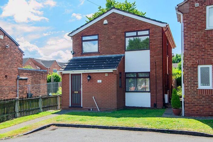 3 Bedroom Detached House To Rent In Berwyn Close, Sheldon, Birmingham, B26