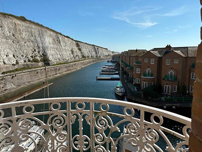 2 Bedroom Apartment To Rent In Mariners Quay, Brighton Marina Village, BN2