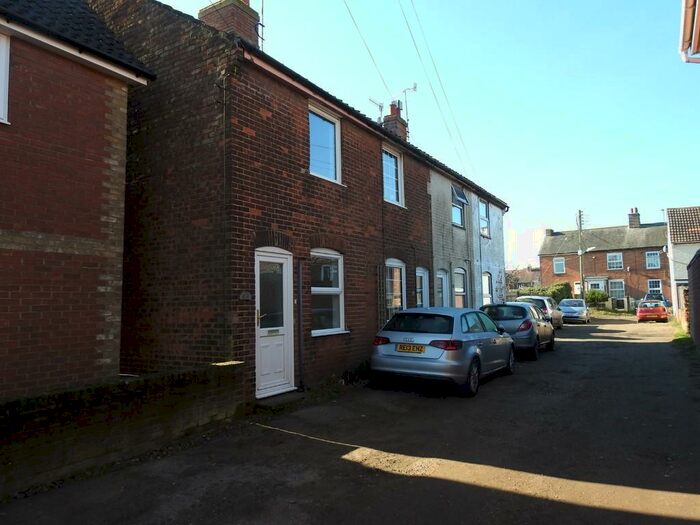 2 Bedroom End Of Terrace House To Rent In Prospect Place, Leiston, IP16