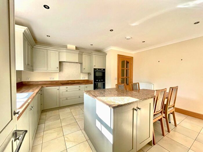 2 Bedroom Retirement Property For Sale In Ivy Garden, Muirs, Kinross, KY13