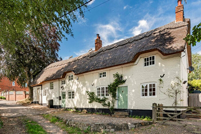 3 Bedroom Detached House For Sale In North Kilworth, Lutterworth, Leicestershire, LE17