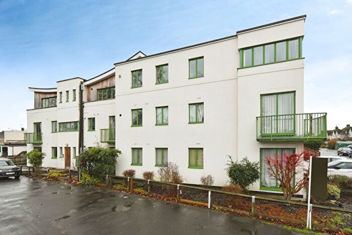 2 Bedroom Flat For Sale In Clockhouse Way, Braintree, Essex, CM7