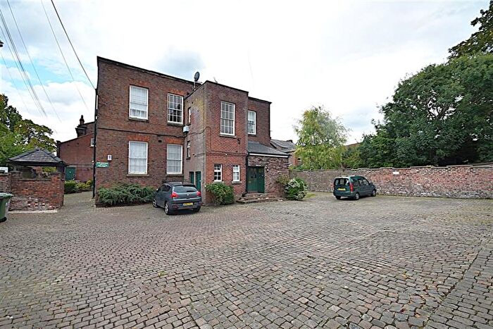 2 Bedroom Flat For Sale In Chapel Court, Chapel Street, Macclesfield, SK11