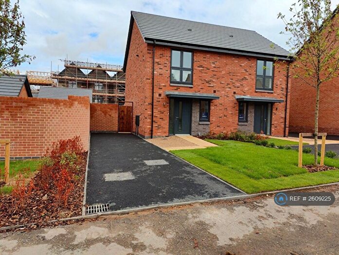 2 Bedroom Semi-Detached House To Rent In Rosewood Drive, Solihull, B90
