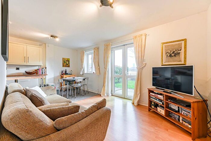 1 Bedroom Flat For Sale In Fulham Broadway, Fulham, London, SW6