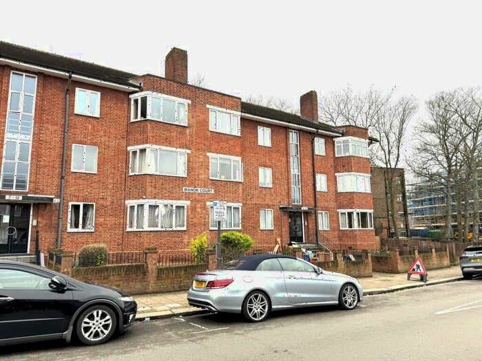 3 Bedroom Property To Rent In Bonnersfield Lane, Harrow, Middlesex, HA1