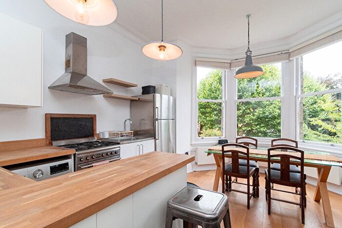 1 Bedroom Flat To Rent In Christchurch Avenue, Kilburn, NW6