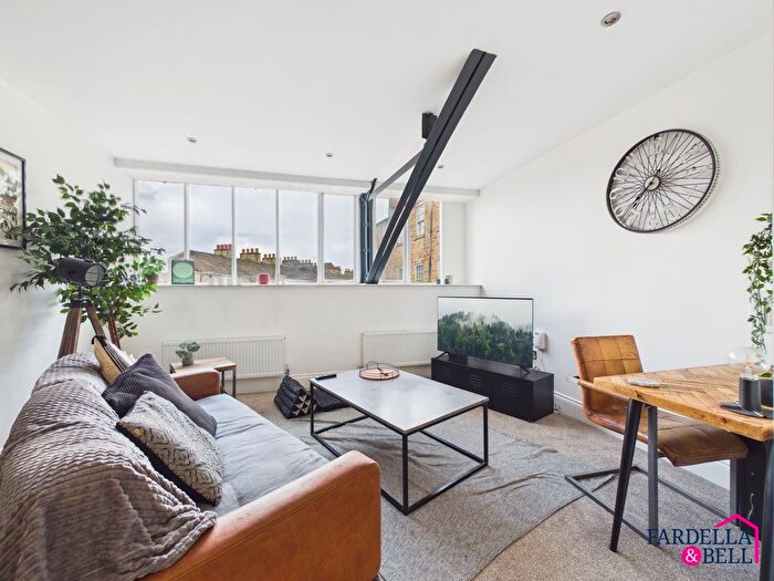 1 Bedroom Flat For Sale In Hammerton Street, Burnley, BB11