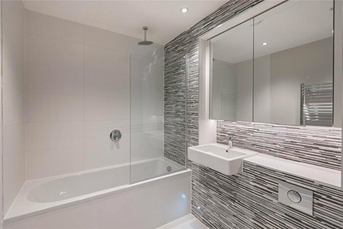 1 Bedroom Apartment To Rent In Iverson Road, London, NW6