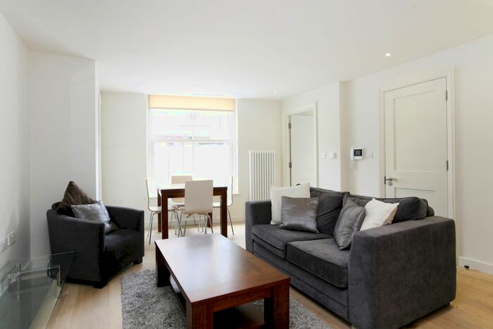 1 Bedroom Flat To Rent In Petersham Road, Richmond TW10