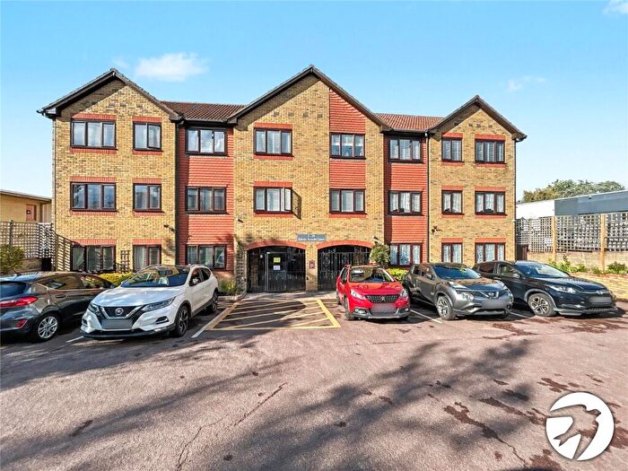 2 Bedroom Flat For Sale In Main Road, Sidcup, DA14