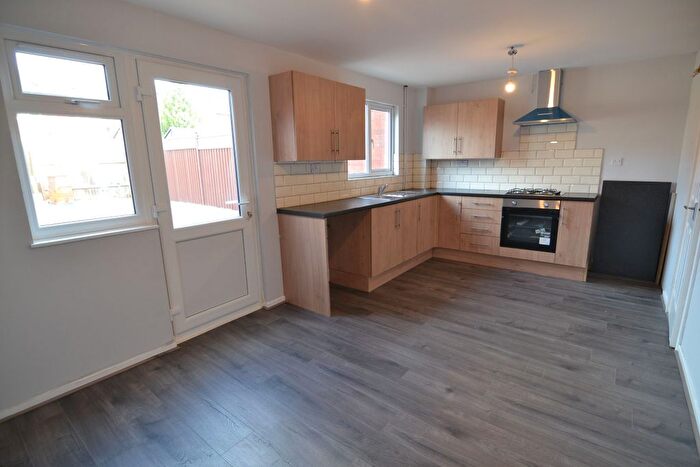 3 Bedroom Terraced House To Rent In Highbrook Close, Wolverhampton, WV9