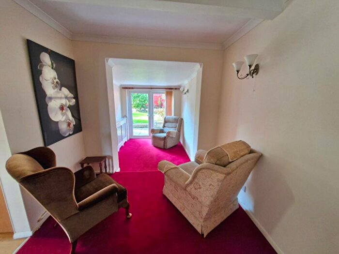 3 Bedroom Semi-Detached Bungalow For Sale In Thirlestane Crescent, Far Cotton, Northampton, NN4