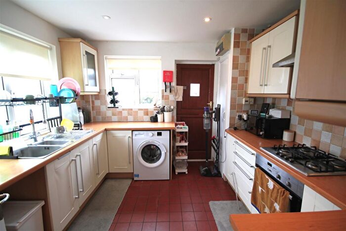 5 Bedroom Detached House For Sale In Tile Kiln Hill, Blean, Canterbury, CT2