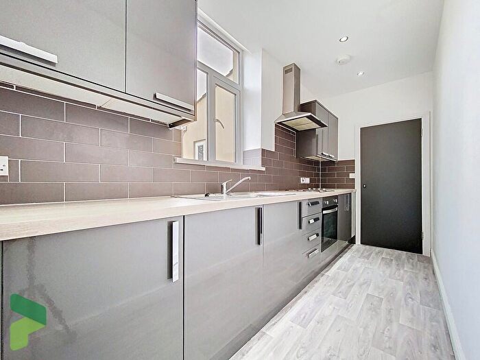 2 Bedroom Apartment To Rent In Railway Road, Darwen, BB3