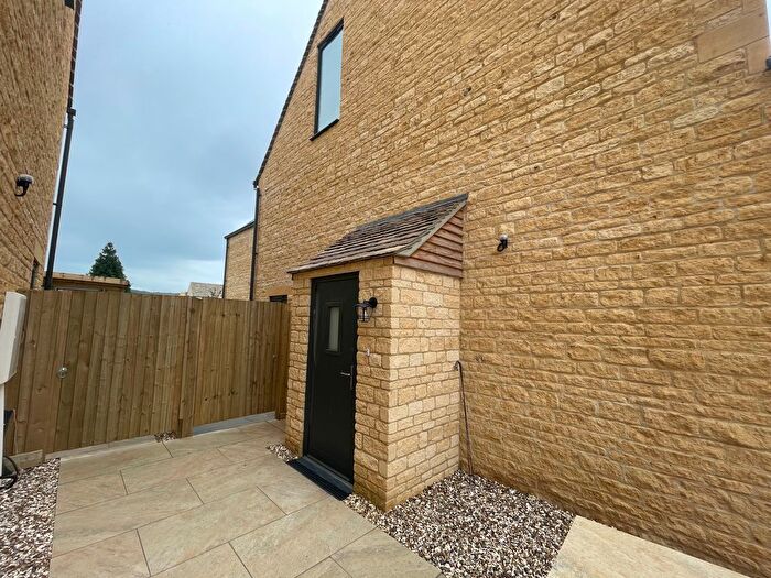 1 Bedroom Flat To Rent In Broadway Road, Cheltenham, GL54