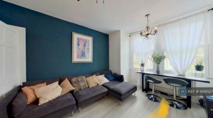 2 Bedroom Maisonette To Rent In London, London, SE3