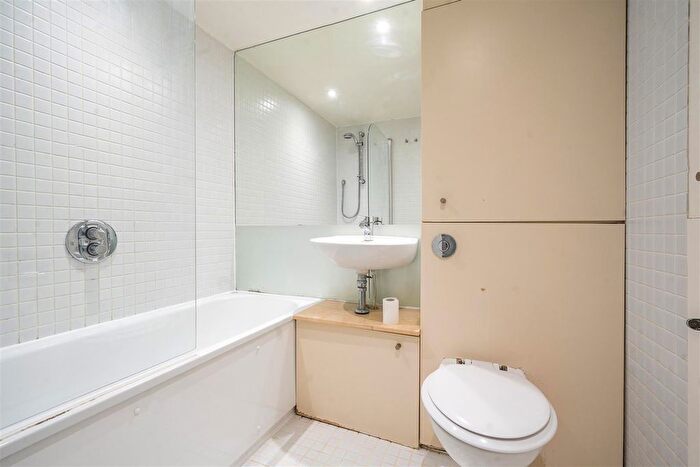 1 Bedroom Flat To Rent In Cross York Street, Leeds, LS2