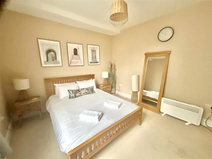 1 Bedroom Flat To Rent In North Marine Road, Scarborough, YO12