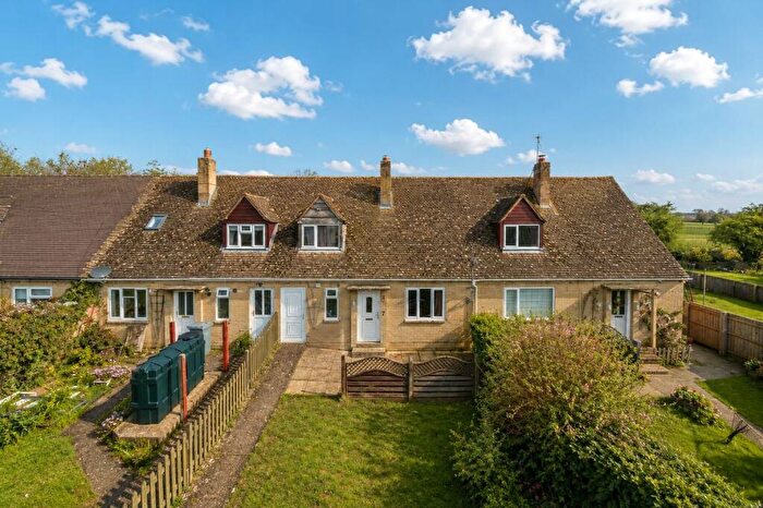 2 Bedroom Terraced House For Sale In Gassons Mead, Alvescot, Bampton, Oxfordshire, OX18
