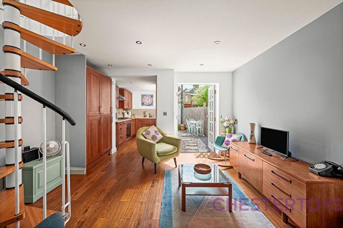 2 Bedroom Property To Rent In Caradoc Street, Greenwich, SE10
