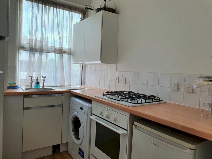 1 Bedroom Flat To Rent In 266 High Road, Wood Green, London N22