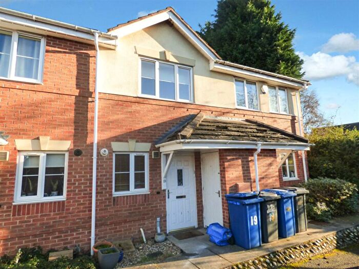 2 Bedroom Terraced House To Rent In Meadowbank, Tamworth, B78