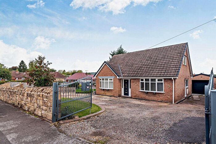 4 Bedroom Detached Bungalow For Sale In Nethermoor Road, New Tupton, Chesterfield, S42