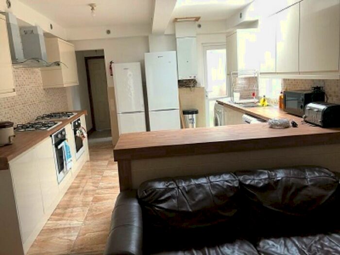 7 Bedroom Terraced House To Rent In Selly Hill Road, Birmingham, B29