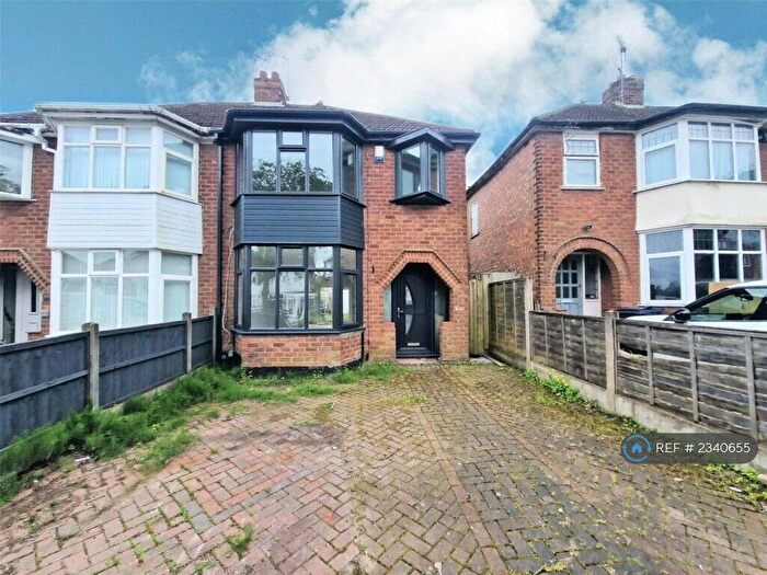 3 Bedroom Semi-Detached House To Rent In Dowar Road, Rednal, Birmingham, B45