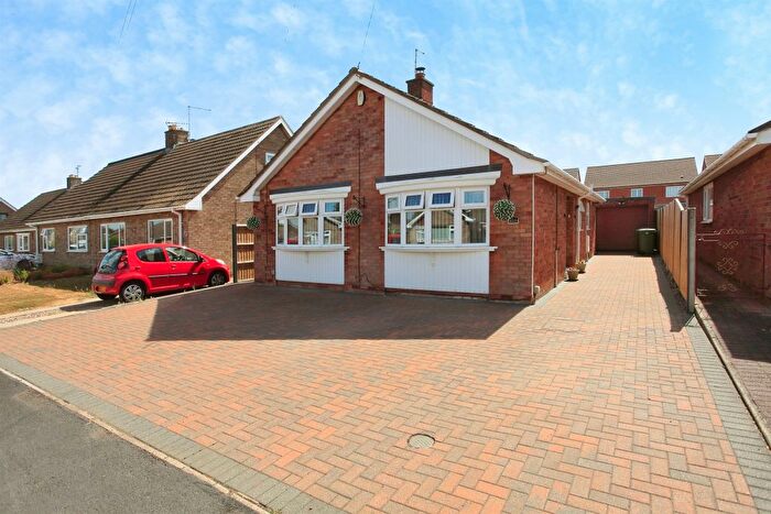2 Bedroom Detached Bungalow For Sale In Oakdale Avenue, Peterborough, PE2