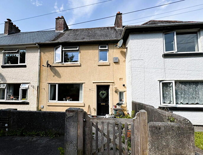 3 Bedroom Terraced House For Sale In Crelake Park, Whitchurch..., PL19