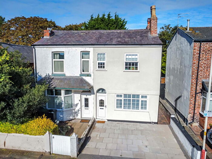 2 Bedroom Semi-Detached House For Sale In Hope Street, Southport, PR9