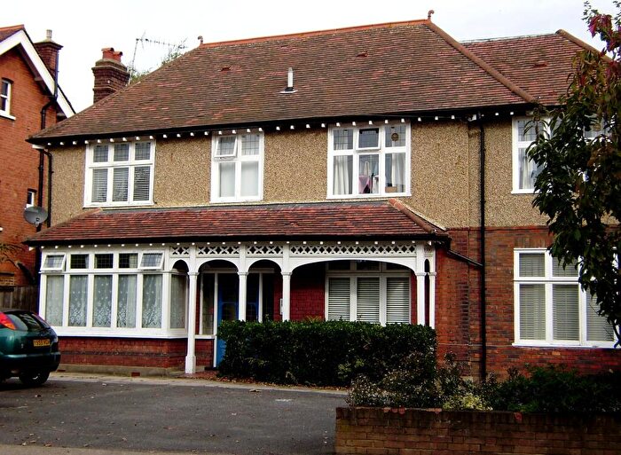 1 Bedroom Flat To Rent In Westbury Road, New Malden, KT3