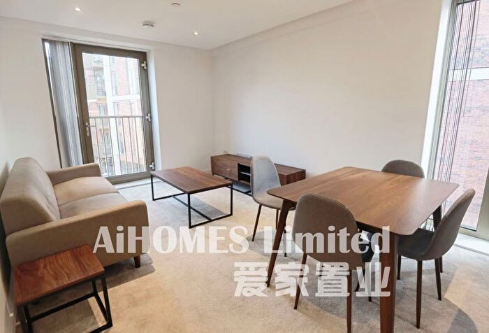 2 Bedroom Flat To Rent In Local Crescent, Hulme Street, Salford, M5