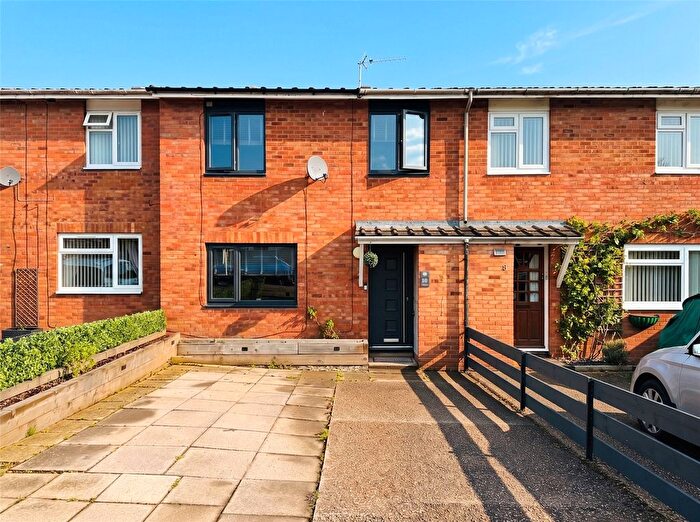 3 Bedroom Terraced House For Sale In Middlegate, Shrewsbury, Shropshire, SY1