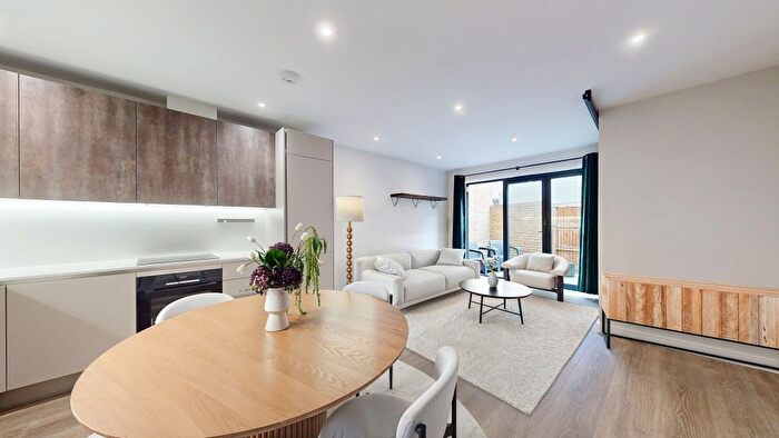 1 Bedroom Flat For Sale In Old York Road, SW18