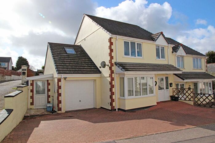 4 Bedroom Semi-Detached House For Sale In Manor Drive, Fraddon, TR9