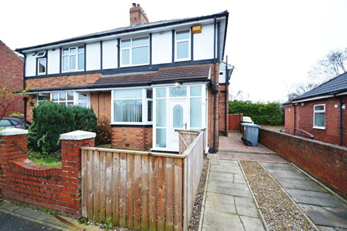 1 Bedroom Flat To Rent In Marshall Terrace -, DH1